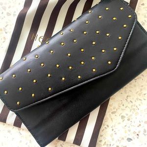 Henri Bendel Black Woman’s Wallet